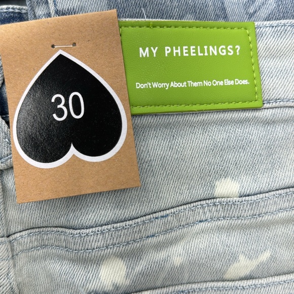 PHEELINGS "JOYFUL JOURNEY" FLARE STACK DENIM JEANS ONLY - Picture 7 of 7